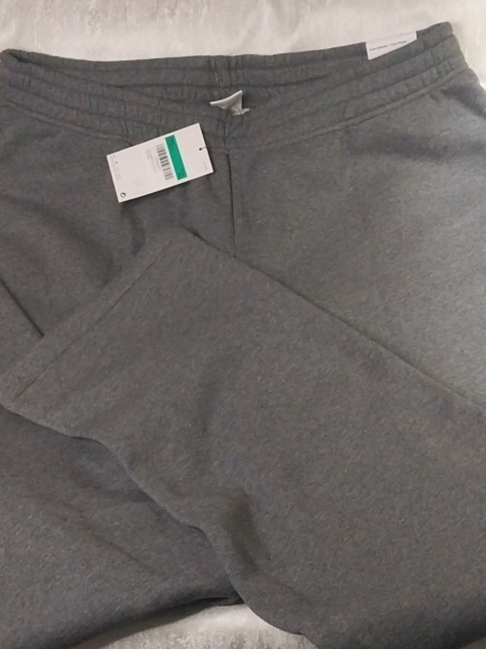Nike Men's Charcoal Gray Jogger Sweatpants
